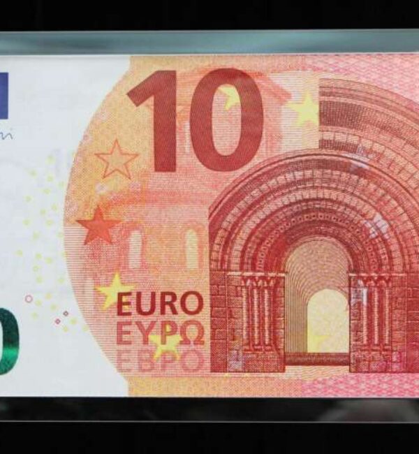 Billetes de 10 euros falsos