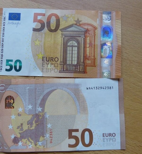 Fake 50 euro banknotes
