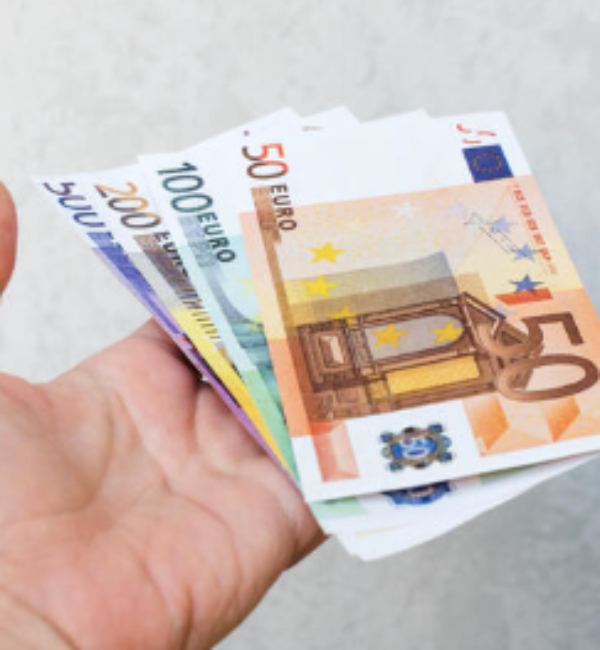 comprar dinero falso en la deep web